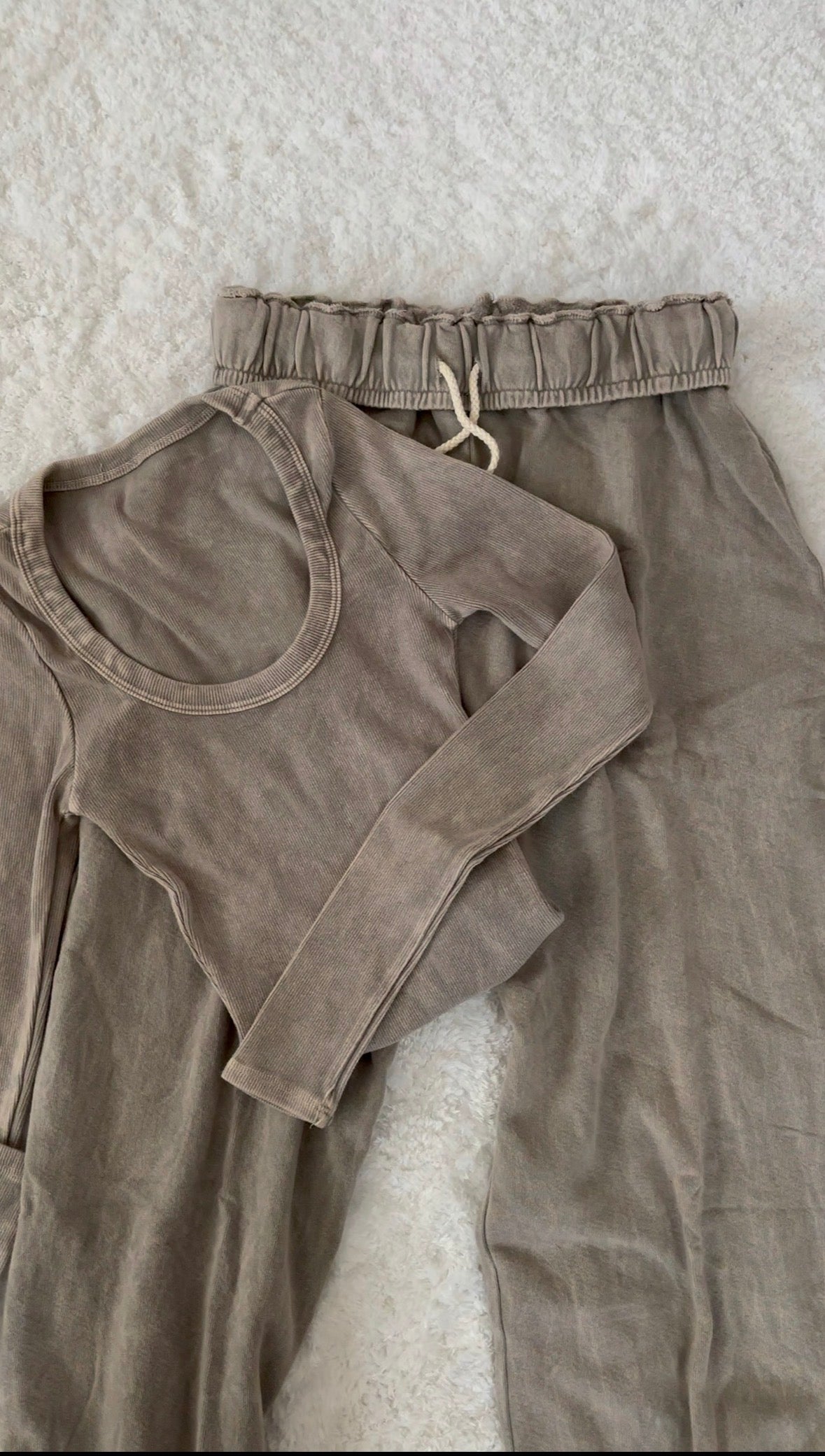 Dove Long Sleeve Set